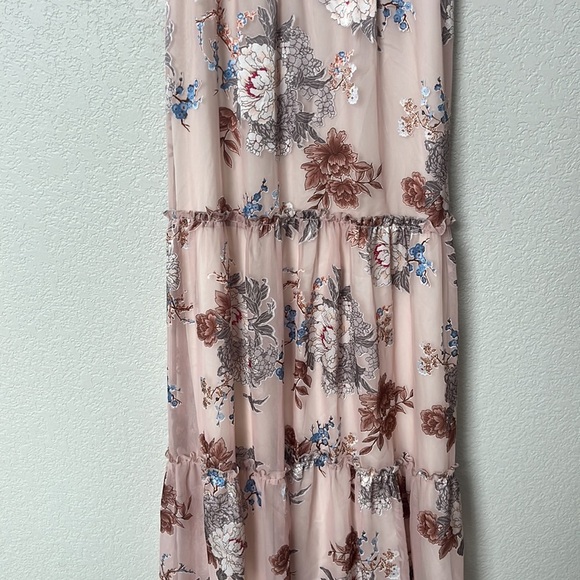 Show Me Your Mumu Dress Floral Tiered Maxi Pink size Small - Picture 8 of 13